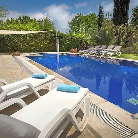 Sleeps 11 Pool Air Con Wifi * Bodrum