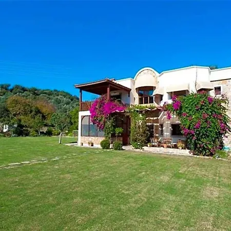 Sleeps 11 Pool Air Con Wifi Вилла *